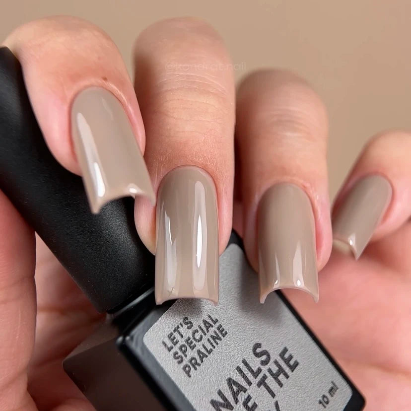NAILSOFTHEDAY Gel Polish Praline-010, 10 ml